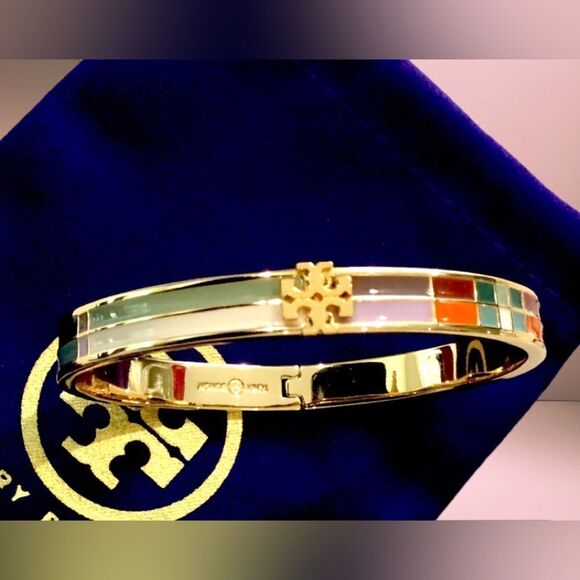 TORY BURCH MULTICOLORED LACQUERED ENAMEL LOGO BRACELET - Picture 1 of 7